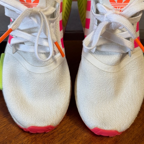 Adidas Women’s NMD\_R1 Solar Pink Sneakers White Pink Green Size 7 - Picture 7 of 11